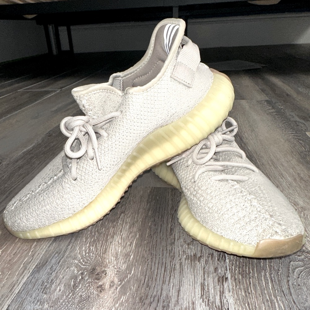 Yeezy Boosts 350